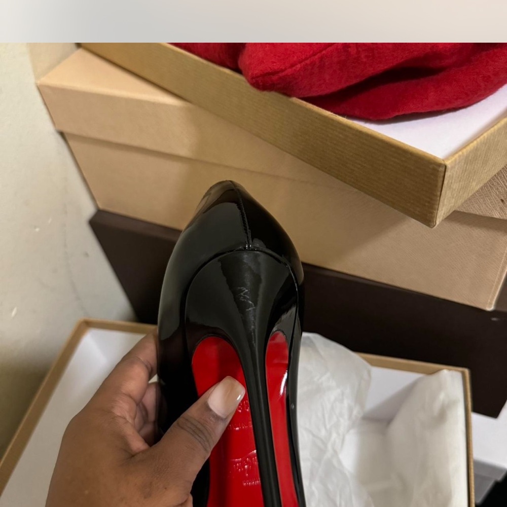 Heels - Picture 3 of 6